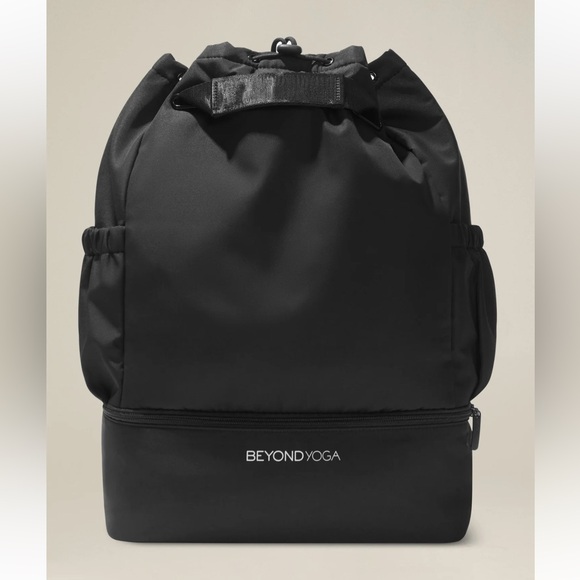 Beyond Yoga Convertible Gym Bag NWT main image 6
